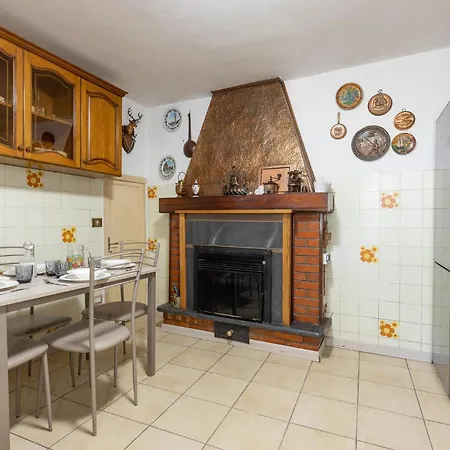 Pet Friendly In With Wifi Valpromaro