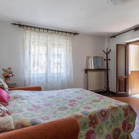 2 Bedroom Lovely In 度假居