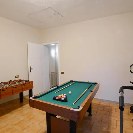 2 Bedroom Lovely In * Valpromaro