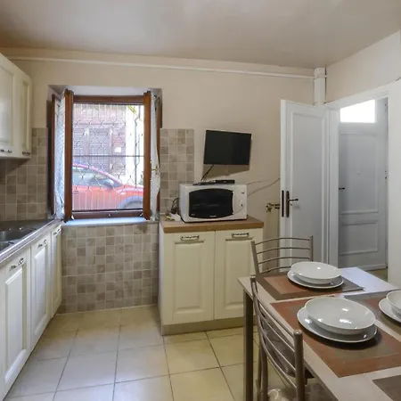 2 Bedroom Lovely In Valpromaro