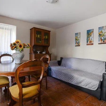 度假居 2 Bedroom Lovely In *