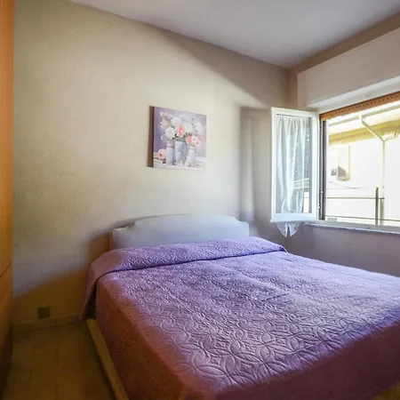 2 Bedroom Lovely In